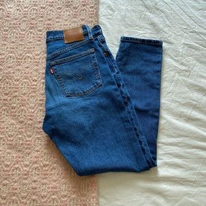 501s Levi’s jeans